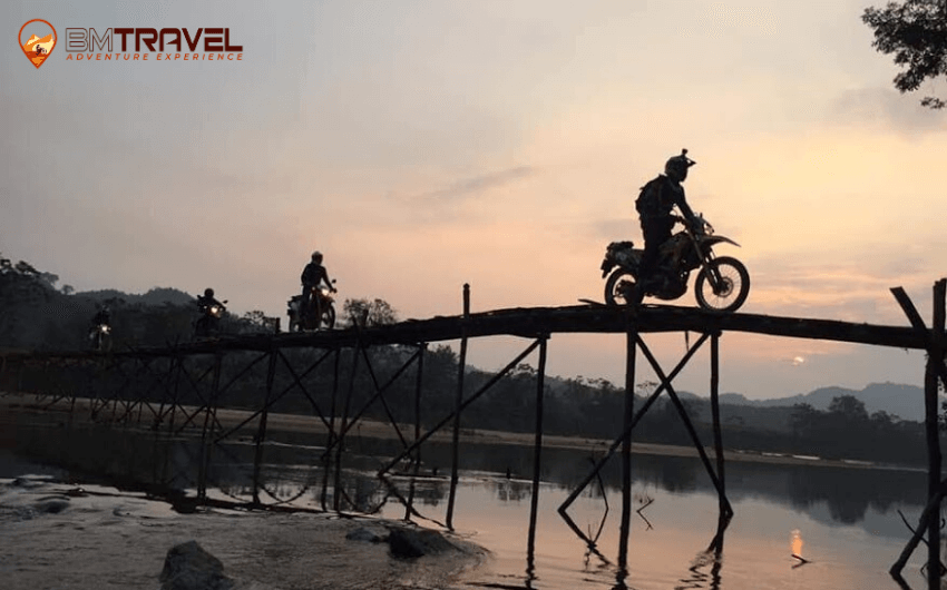 a-thrilling-4-day-ha-giang-motorbike-tour-with-bm-travel-adventure-4